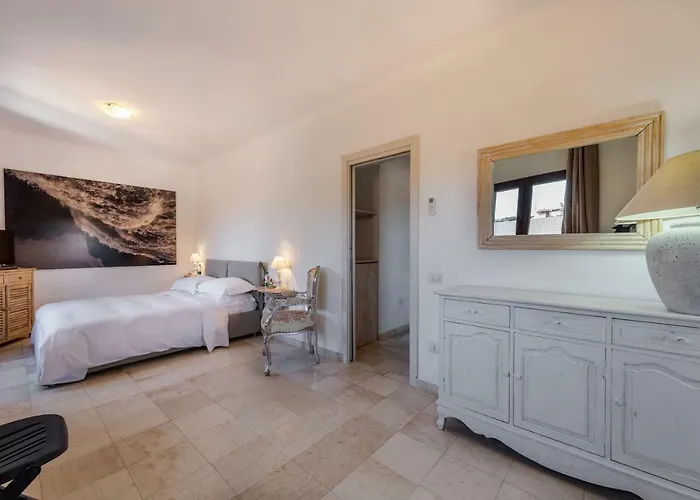 Дом отдыха Locanda Tartarughino - Luxury In
