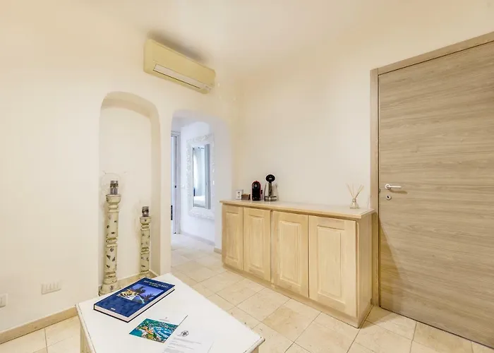 Дом отдыха Locanda Tartarughino - Luxury In